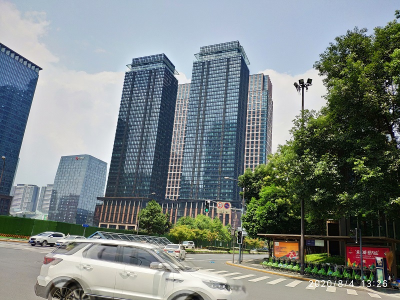 ���и���